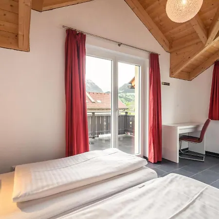 Chalet In Koetschach-mauthen In Carinthia Dağ evi Kotschach-Mauthen